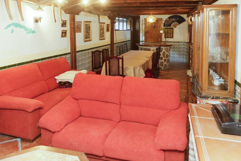 En Casa De Carlos Ortigosa del Monte Bagian luar foto